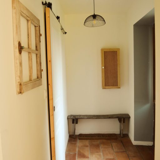 gite-civrac-blaye-entree-ferme-bras-de-fer-1-2