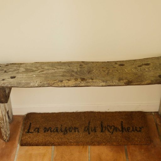 gite-civrac-blaye-entree-ferme-bras-de-fer-1